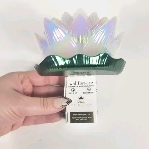 Bath & Body Works Wallflowers Plug In Ariel Mermaid & Tiana Lotus Disney Princes - Picture 4 of 6